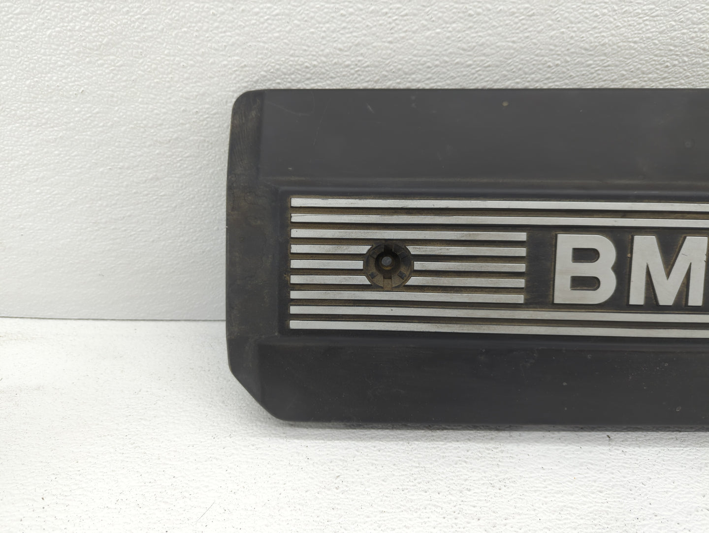 2004 Bmw 330i Engine Cover - Oemusedautoparts1.com