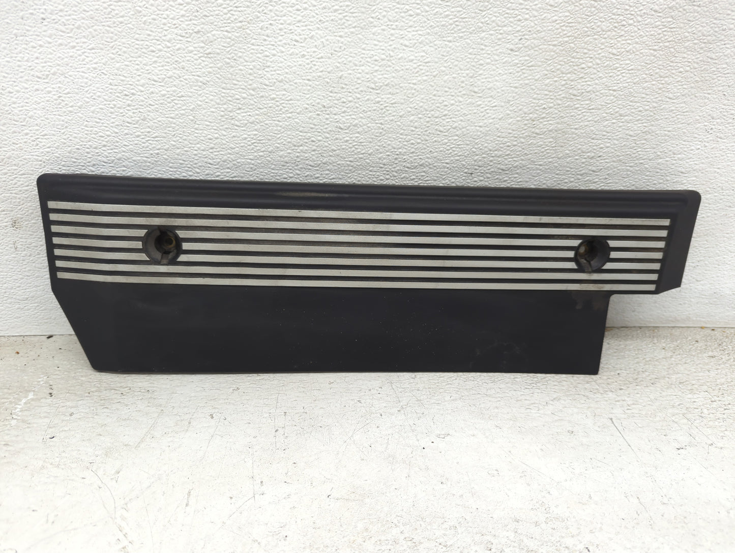 2004 Bmw 525i Engine Cover - Oemusedautoparts1.com