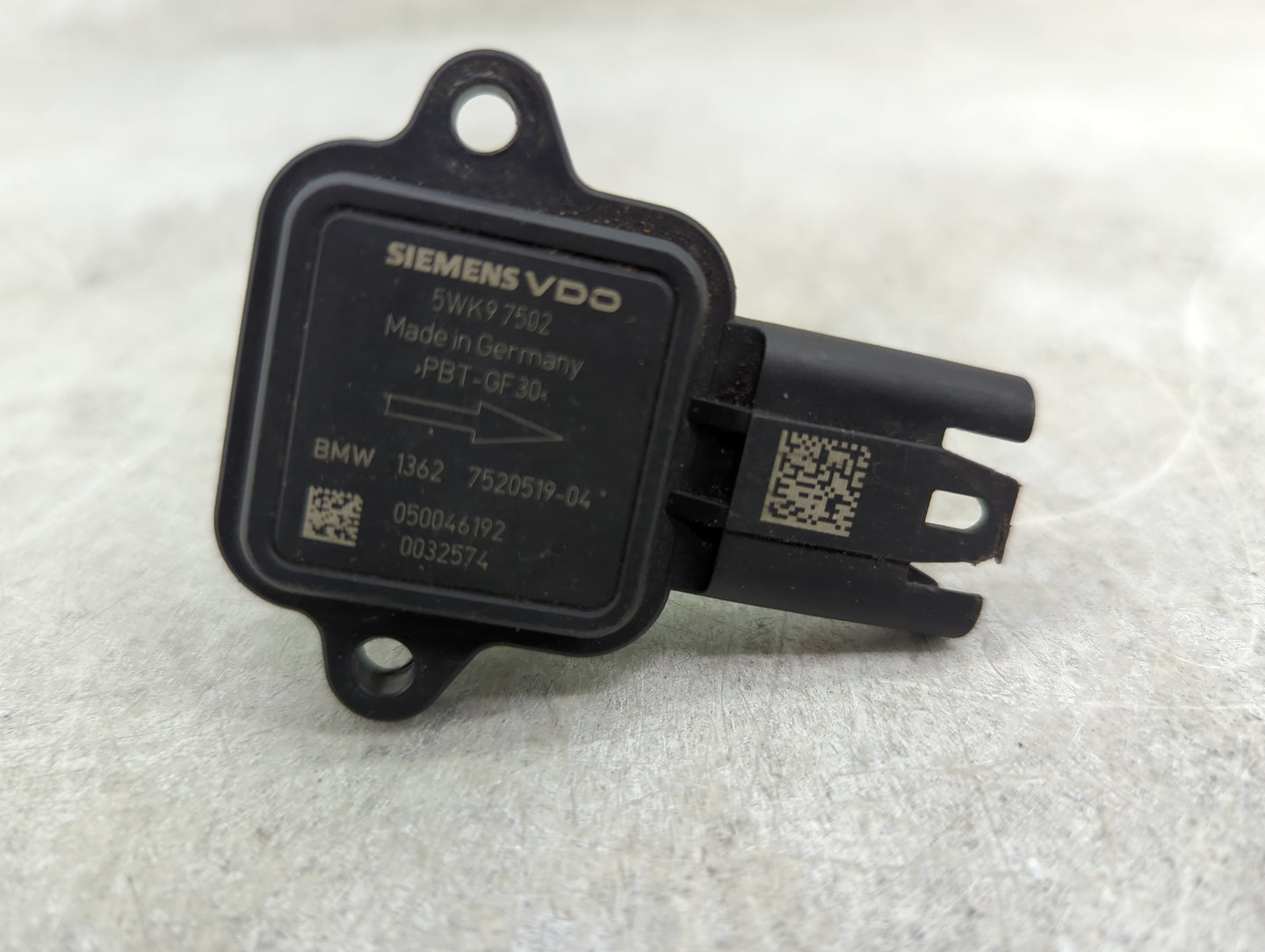 2004-2007 Bmw 525i Mass Air Flow Meter Maf - Oemusedautoparts1.com