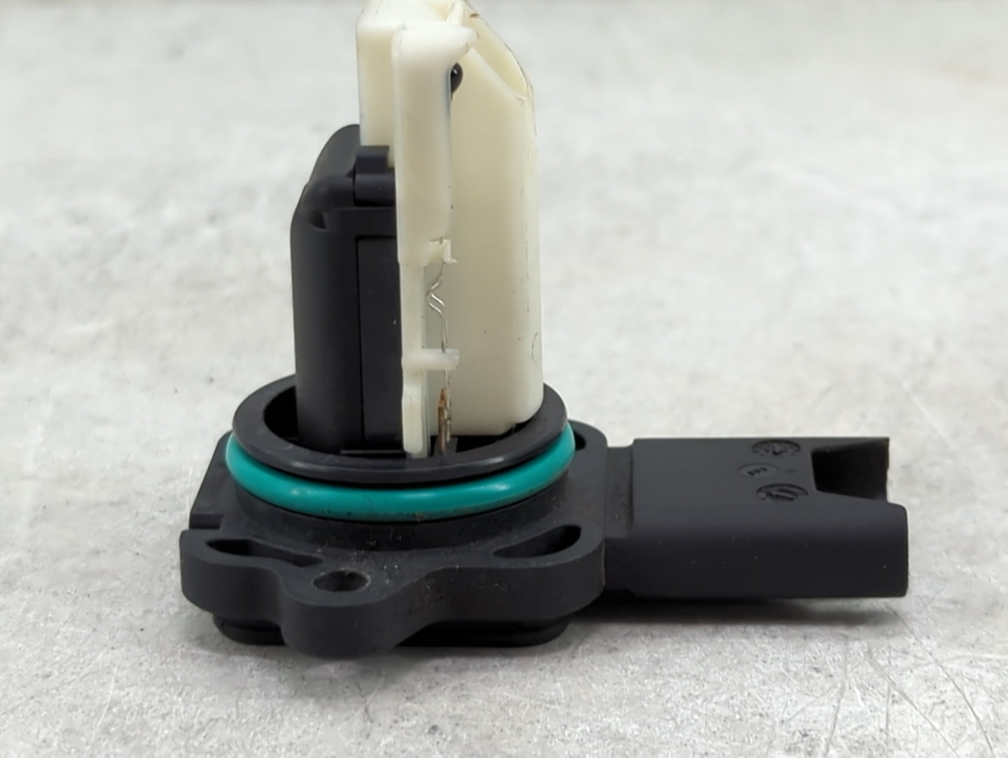 2004-2007 Bmw 525i Mass Air Flow Meter Maf - Oemusedautoparts1.com