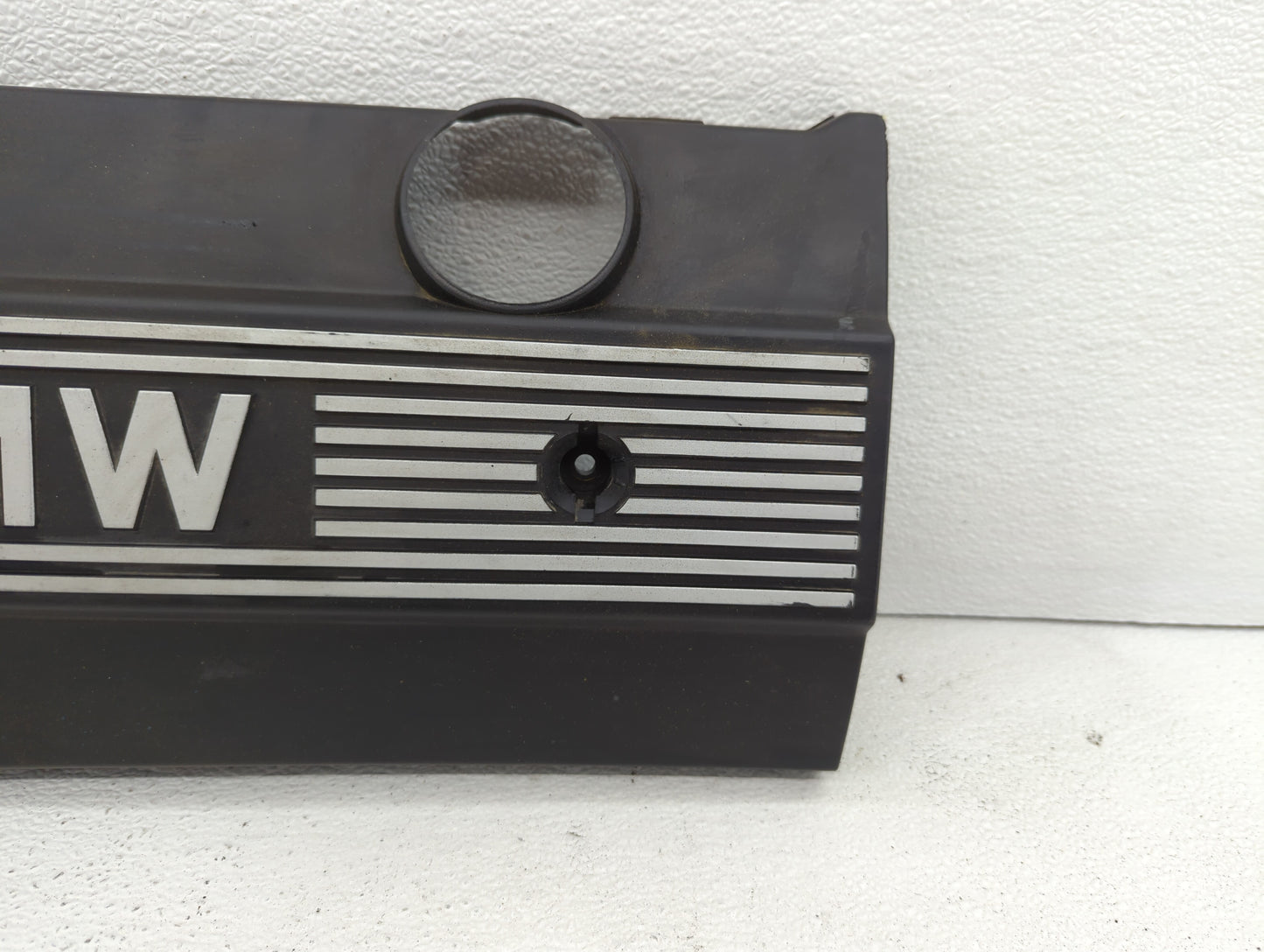 2004 Bmw 525i Engine Cover - Oemusedautoparts1.com