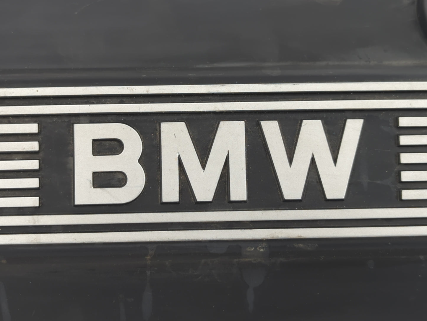 2004 Bmw 525i Engine Cover - Oemusedautoparts1.com