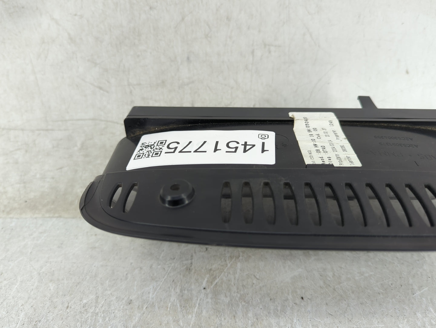 2004 Bmw 530 Information Display Screen - Oemusedautoparts1.com
