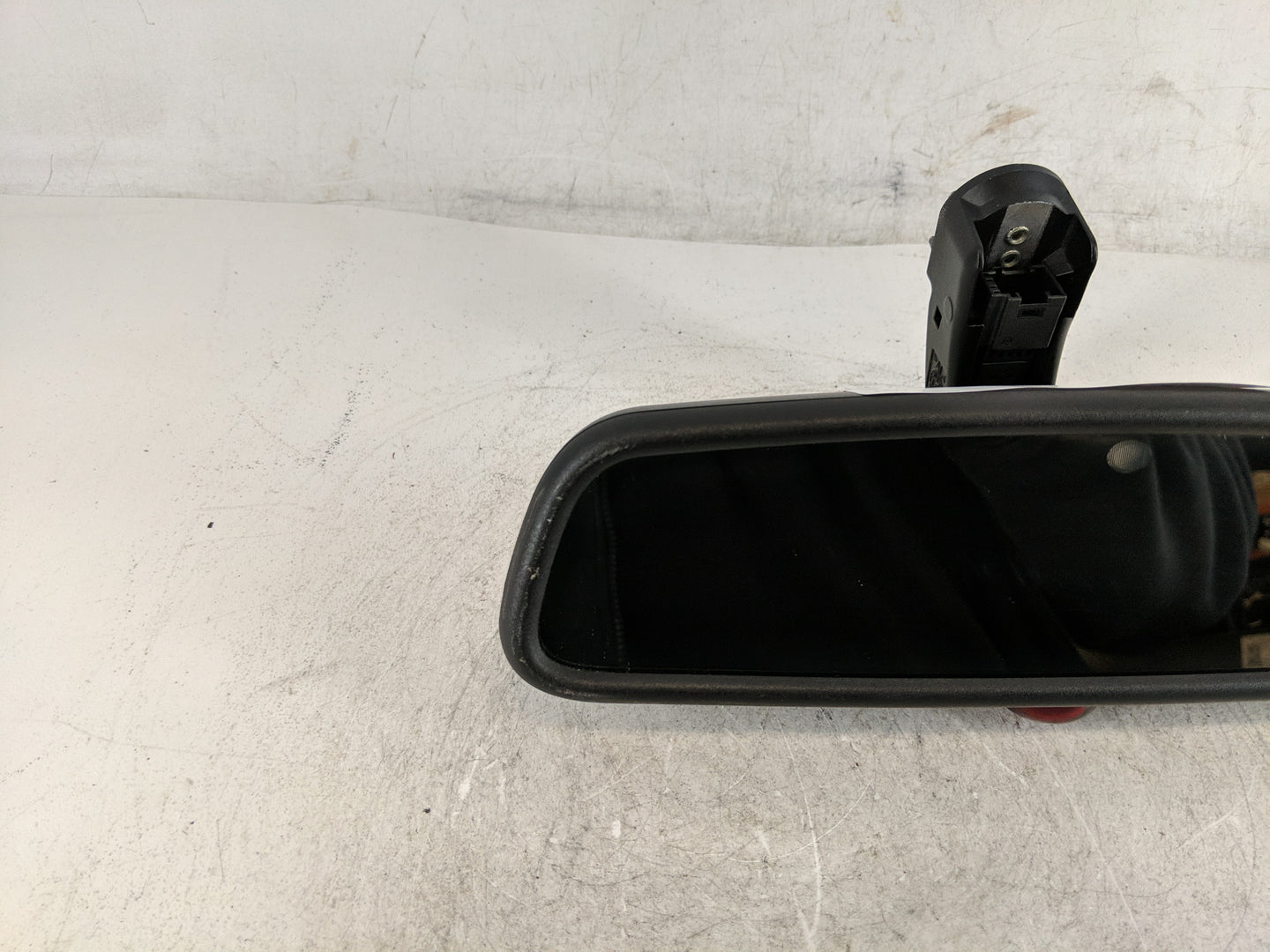 2004 Bmw 530i Interior Rear View Mirror Replacement OEM P/N:GNTX-480 Fits OEM Used Auto Parts - Oemusedautoparts1.com