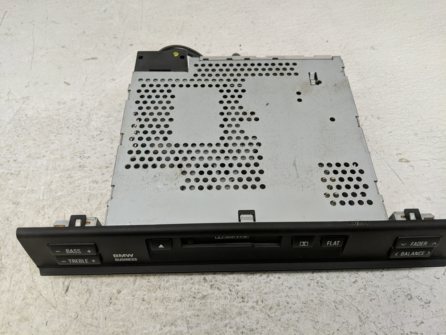 2004-2007 Bmw 530i Information Display Screen - Oemusedautoparts1.com