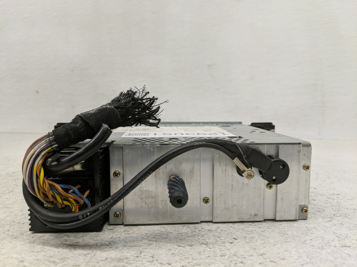 2004-2007 Bmw 530i Information Display Screen - Oemusedautoparts1.com