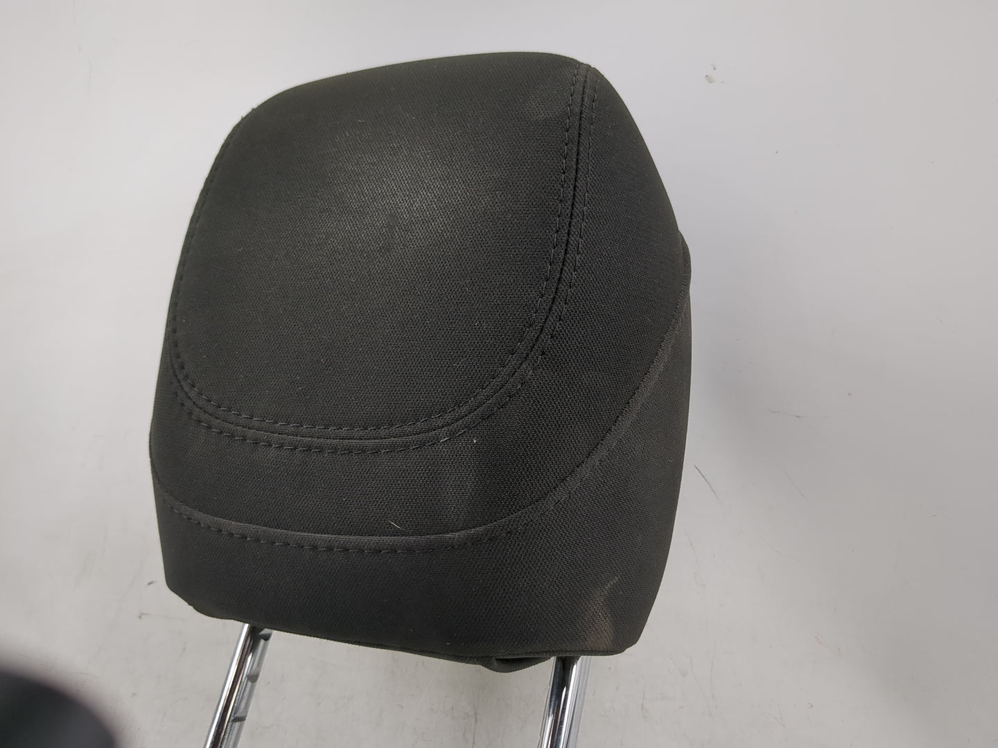 2004 Bmw 530i Headrest Head Rest Front Driver Passenger Seat Black - Oemusedautoparts1.com