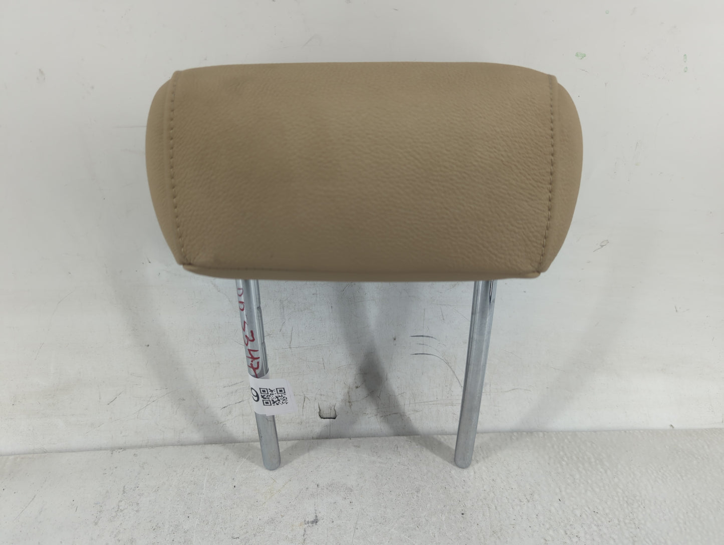 2004 Bmw 530i Headrest Head Rest Rear Center Seat Fits OEM Used Auto Parts - Oemusedautoparts1.com