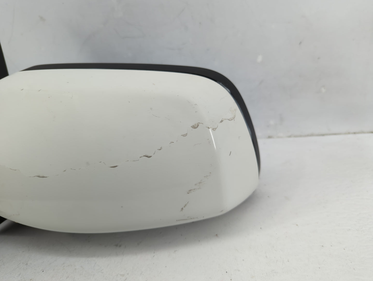 2004-2006 Bmw 530i Driver Side View Mirror - Left Door Mirror OEM Used - Oemusedautoparts1.com