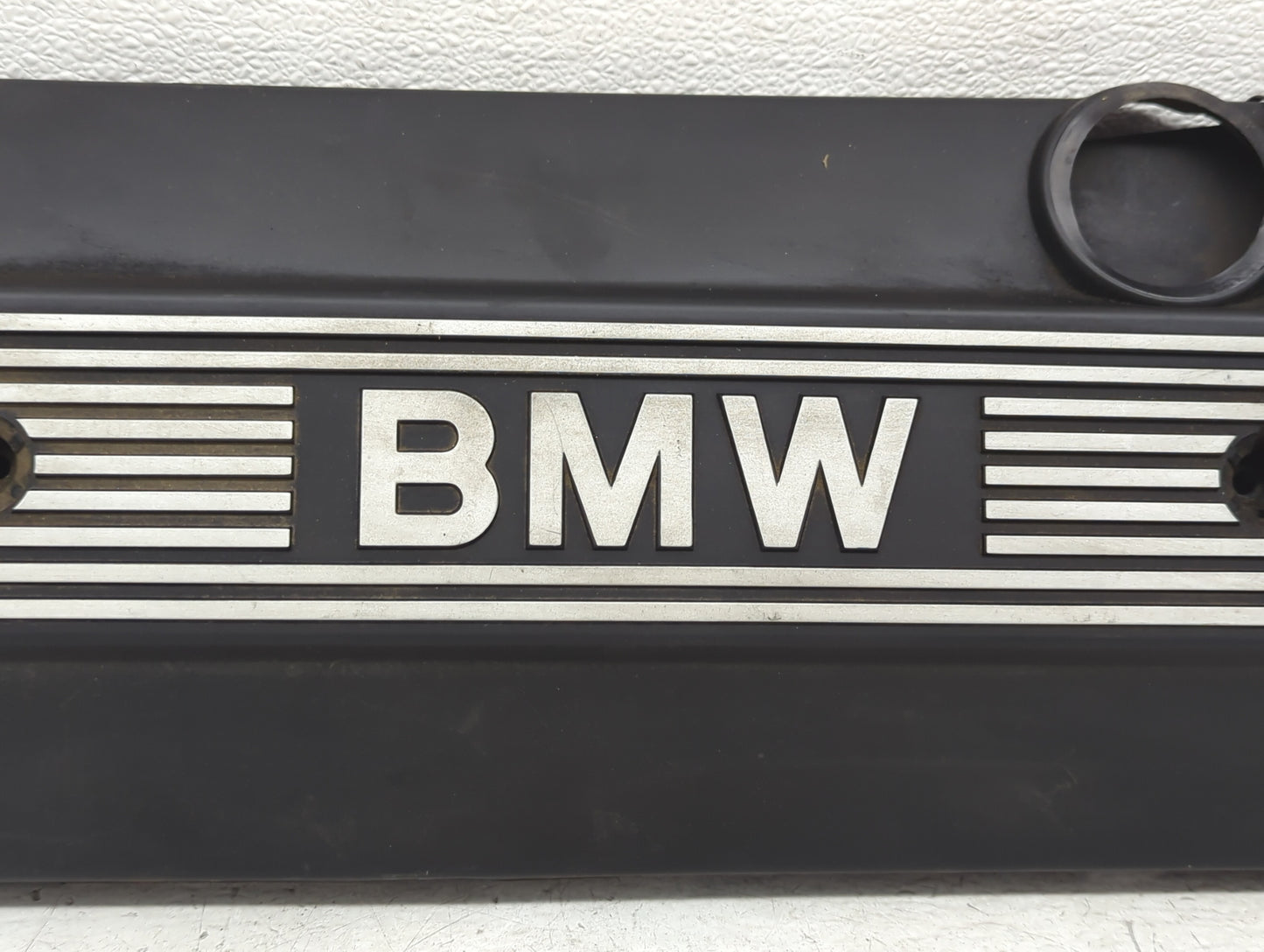 2004 Bmw 530i Engine Cover - Oemusedautoparts1.com
