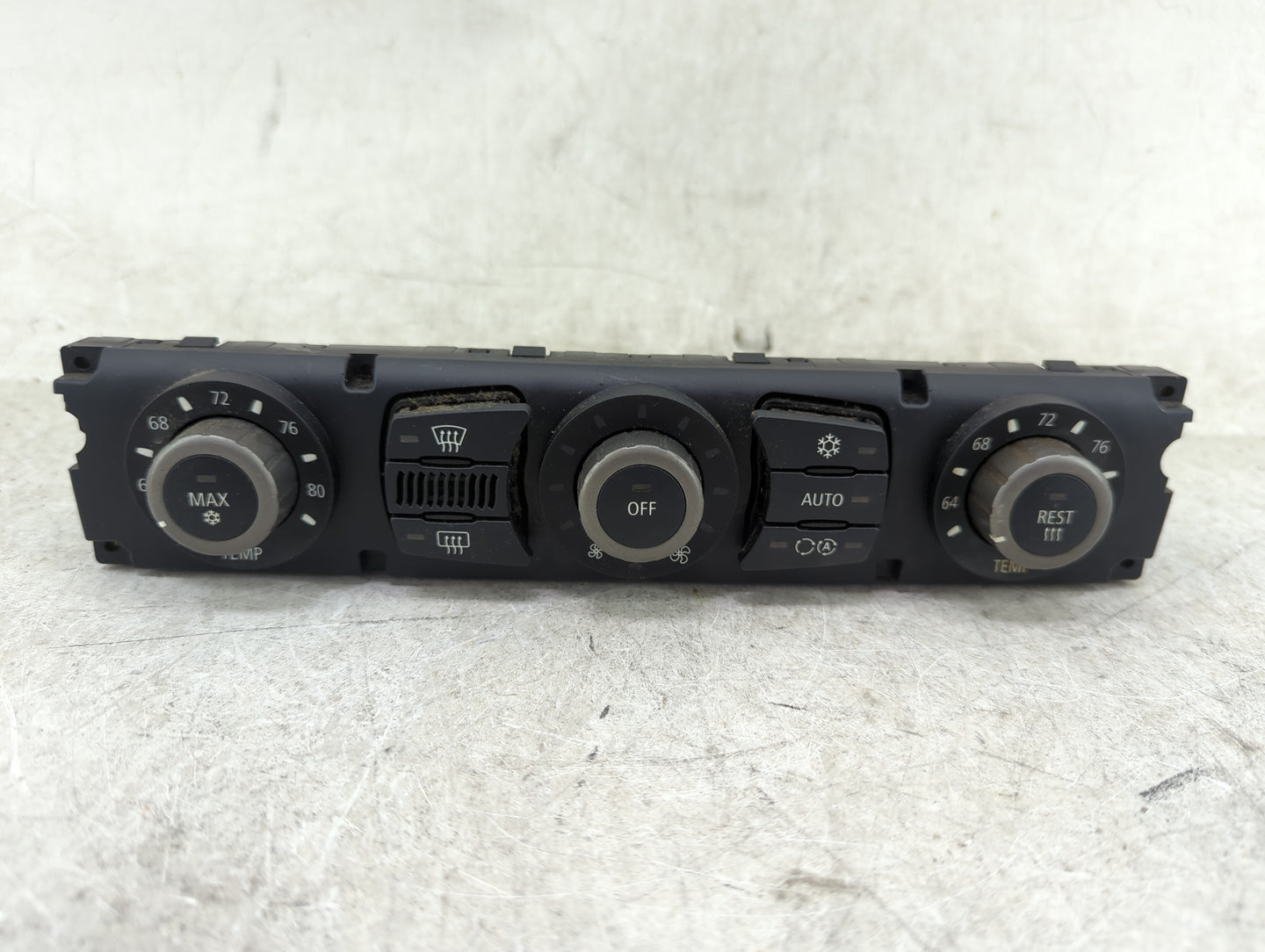 2004 Bmw 530i Climate Control Module Temperature AC/Heater Replacement P/N:6411 6942685-01 64116942685 Fits OEM Used Auto Pa