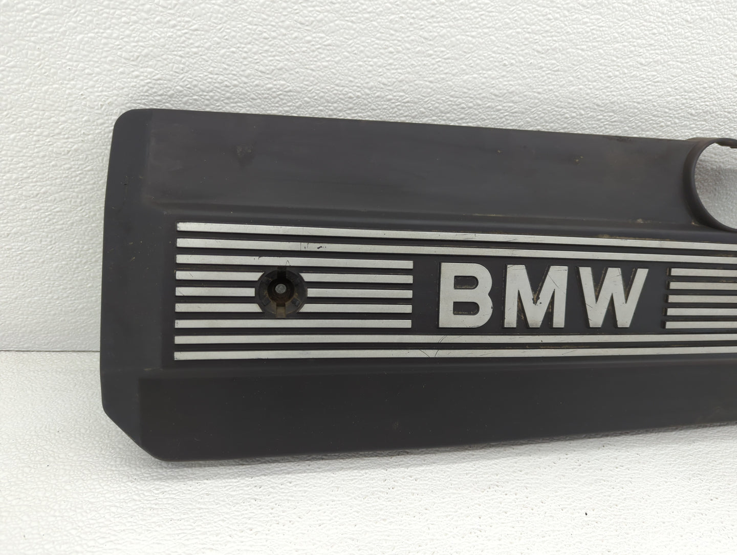 2004 Bmw 530i Engine Cover - Oemusedautoparts1.com