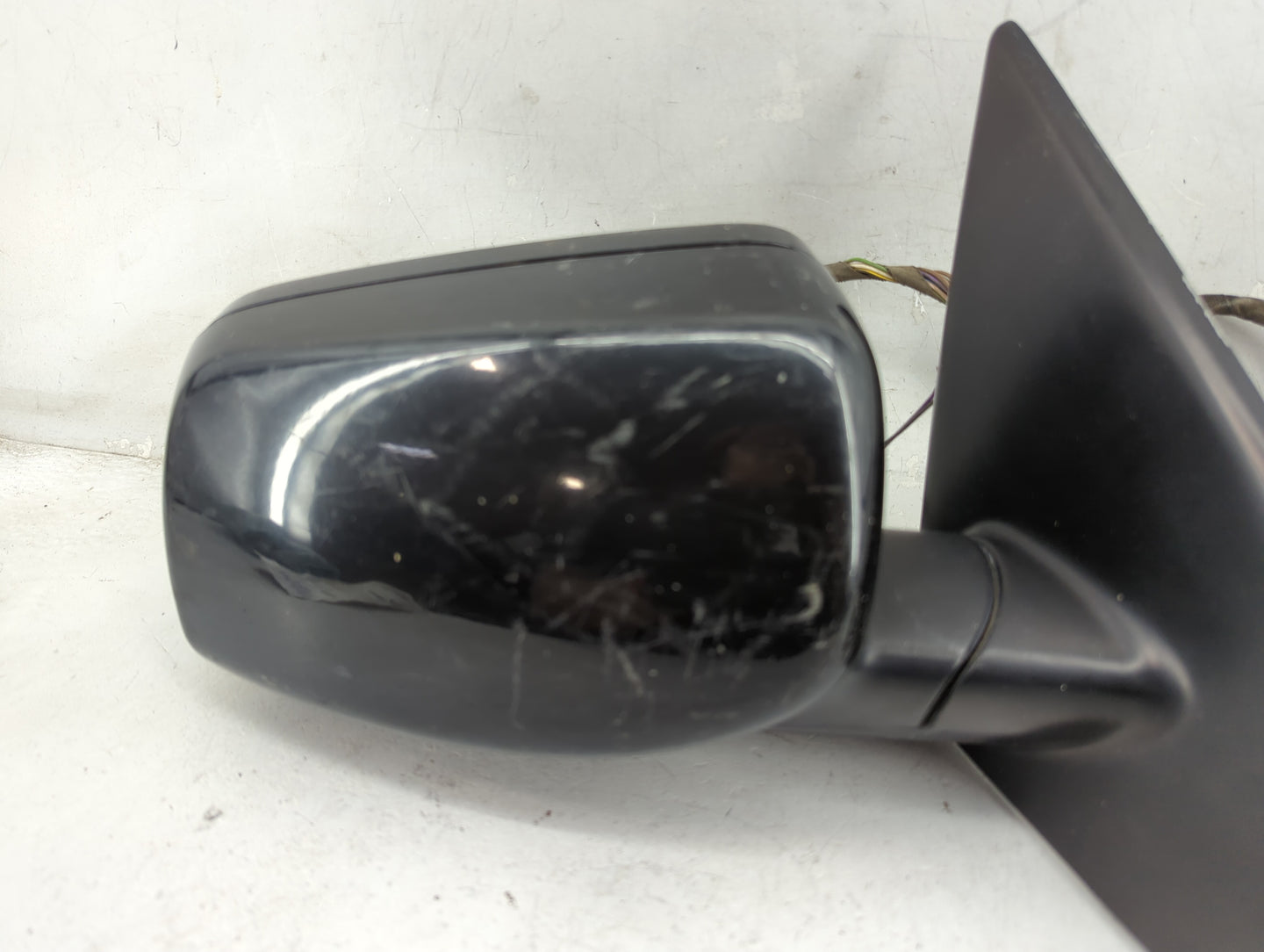 2004-2005 Bmw 645 Passenger Side View Mirror - Right Door Mirror OEM Used - Oemusedautoparts1.com