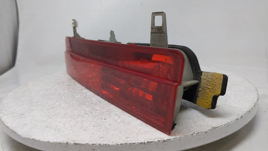2004 Bmw 745 Tail Light Assembly Passenger Right OEM Fits OEM Used Auto Parts