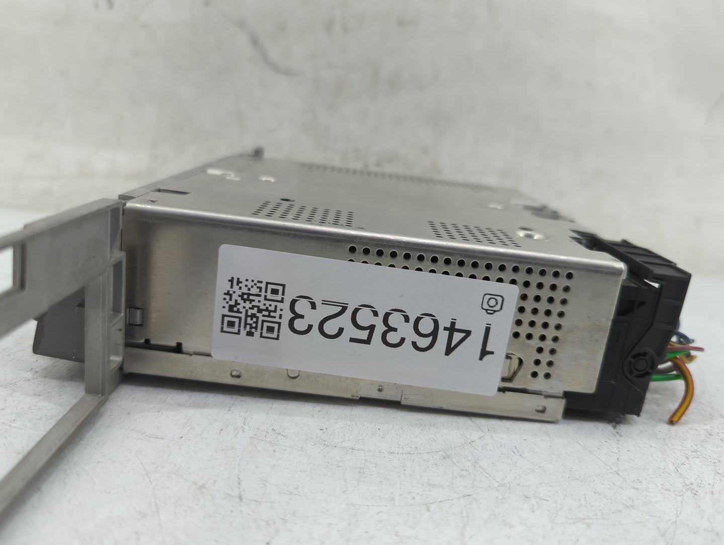 2003-2005 Bmw 745i Radio Cd Changer 65.12-6941676|65126941676 - Oemusedautoparts1.com