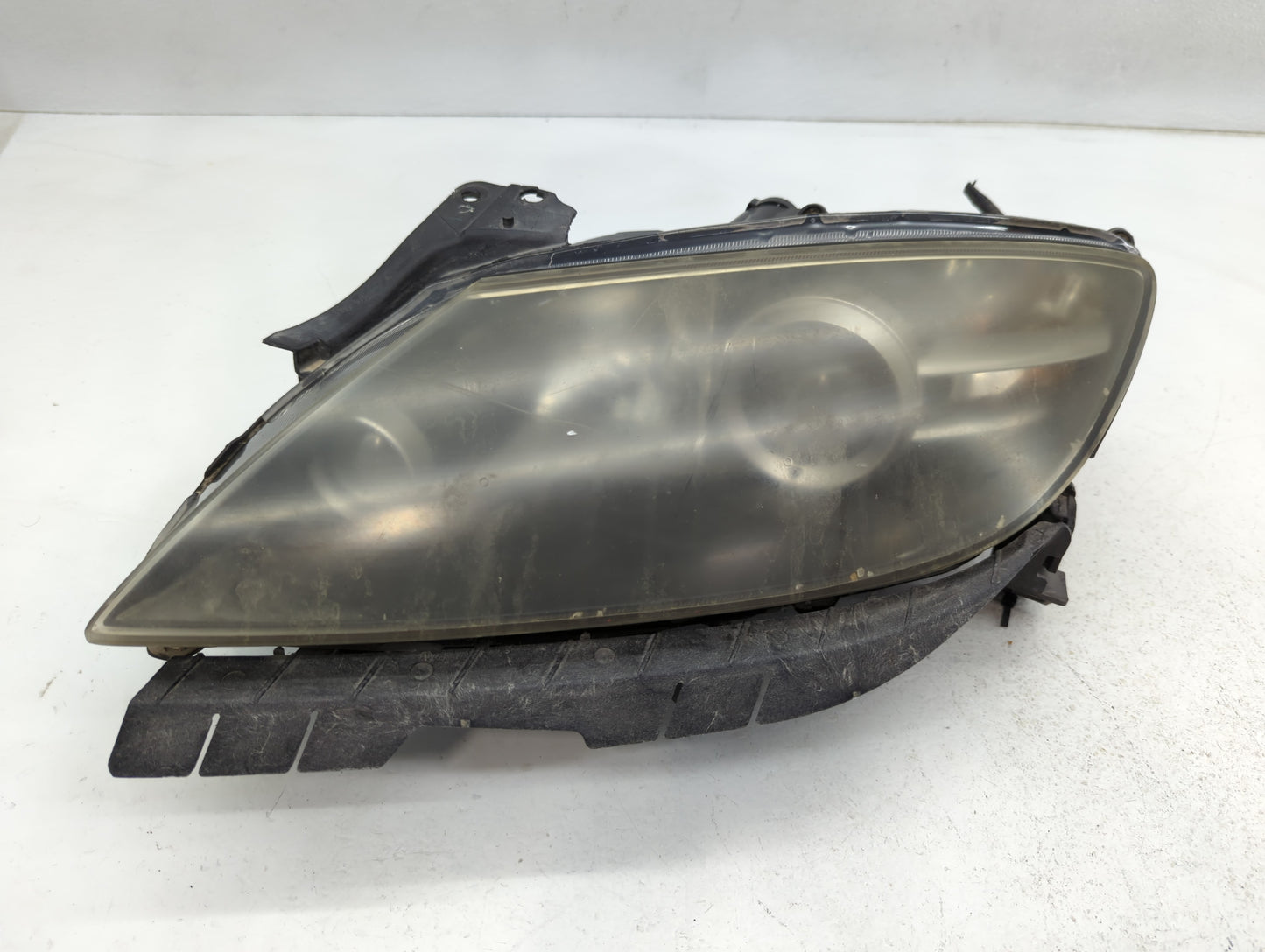 2002-2005 Bmw 745i Passenger Right Oem Head Light Headlight Lamp - Oemusedautoparts1.com