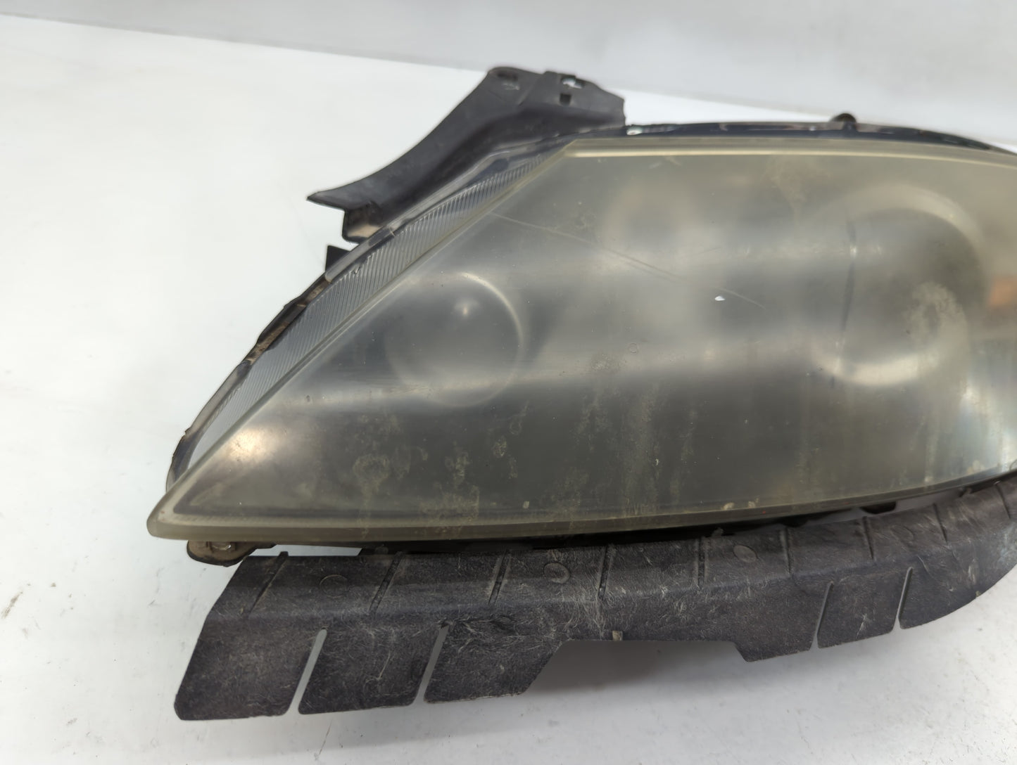 2002-2005 Bmw 745i Passenger Right Oem Head Light Headlight Lamp - Oemusedautoparts1.com