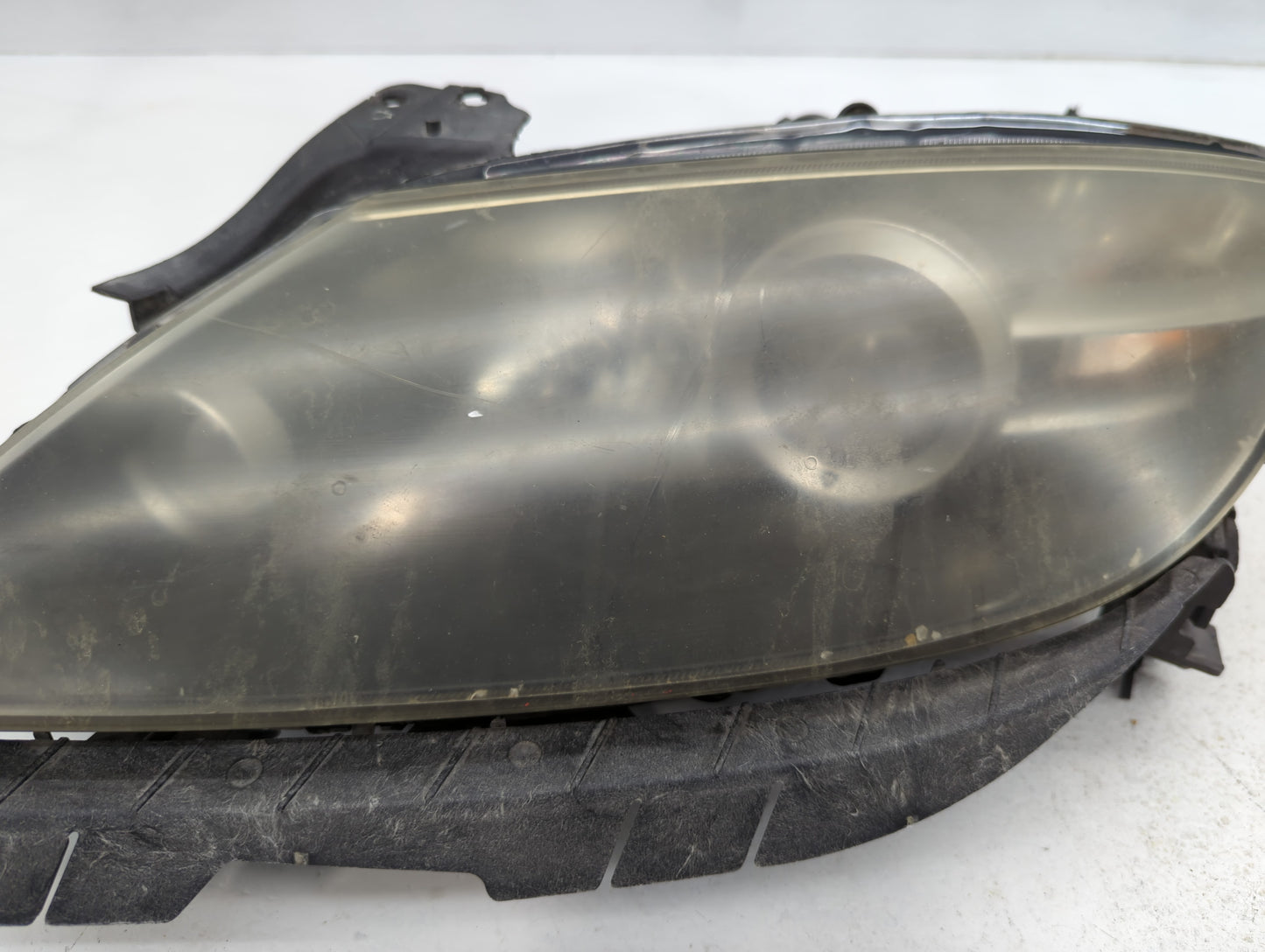 2002-2005 Bmw 745i Passenger Right Oem Head Light Headlight Lamp - Oemusedautoparts1.com