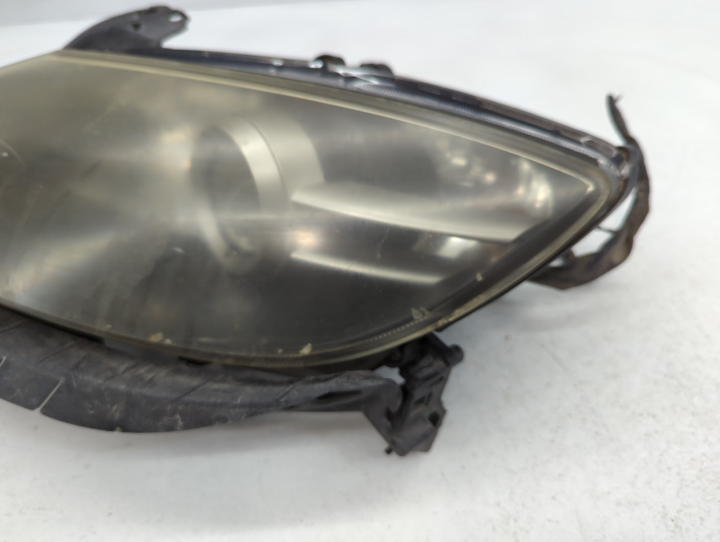 2002-2005 Bmw 745i Passenger Right Oem Head Light Headlight Lamp - Oemusedautoparts1.com
