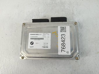compare product 2004 Bmw 745i PCM Engine Control Computer ECU ECM PCU OEM P/N:7 532 878 Fits OEM Used Auto Parts
