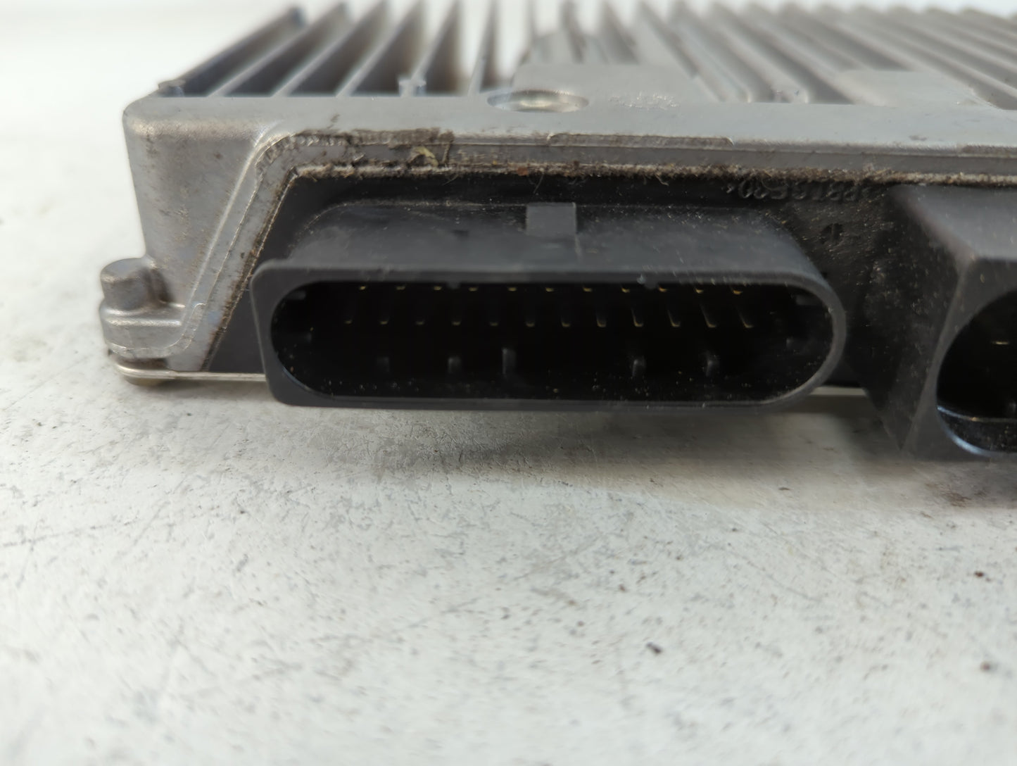 2004 Bmw 745i PCM Engine Control Computer ECU ECM PCU OEM P/N:7 532 878 Fits OEM Used Auto Parts - Oemusedautoparts1.com