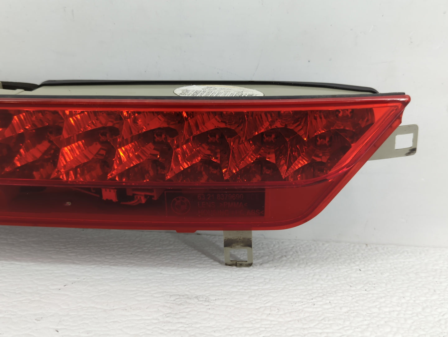 2004 Bmw 7 Series Tail Light Assembly Driver Left OEM P/N:7 164 744 Fits Fits 2002 2003 2005 OEM Used Auto Parts - Oemusedau