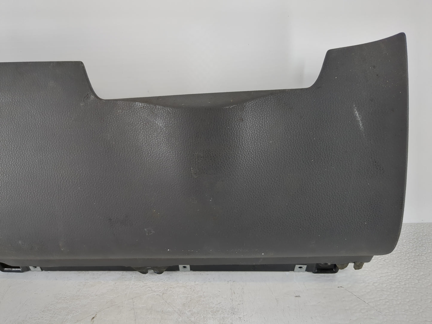 2004 Bmw Bmw 645i Air Bag Driver Left Knee OEM P/N:KU706559211 Fits Fits 2005 OEM Used Auto Parts - Oemusedautoparts1.com