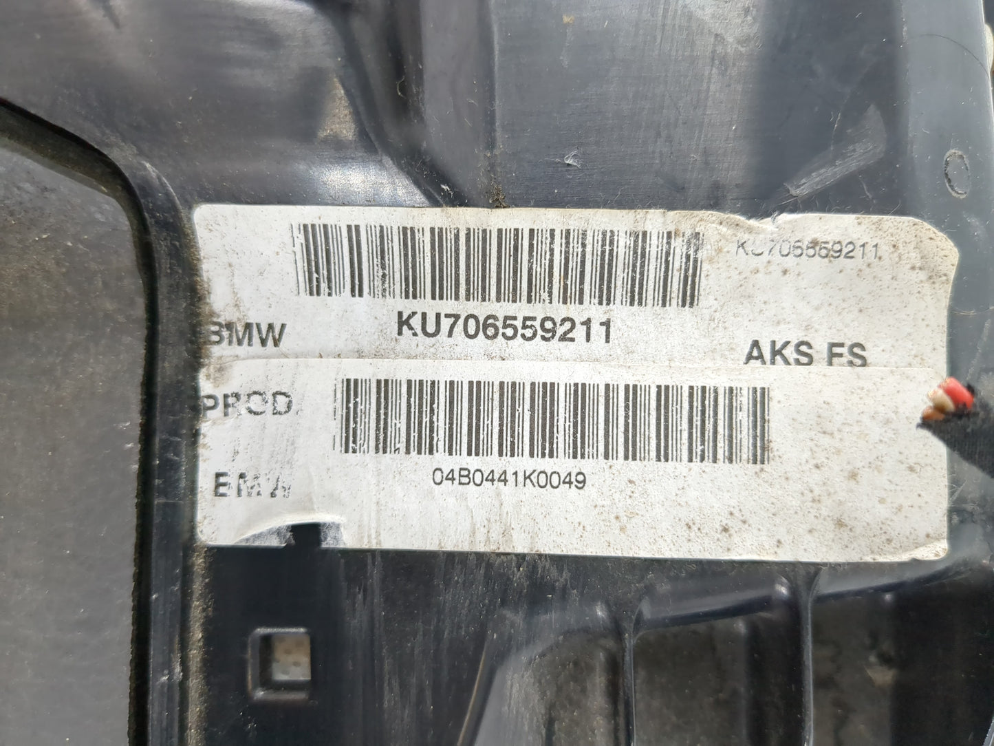2004 Bmw Bmw 645i Air Bag Driver Left Knee OEM P/N:KU706559211 Fits Fits 2005 OEM Used Auto Parts - Oemusedautoparts1.com