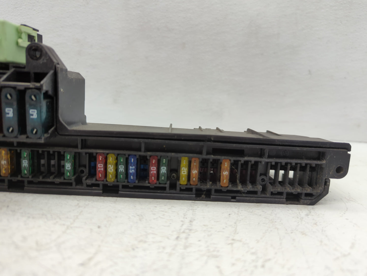 2004 Bmw Bmw 645i Fusebox Fuse Box Panel Relay Module Fits Fits 2005 OEM Used Auto Parts - Oemusedautoparts1.com