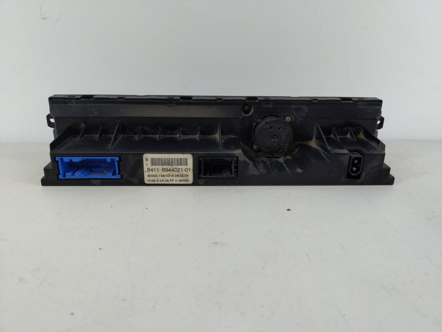 2004 Bmw Bmw 645i Climate Control Module Temperature AC/Heater Replacement P/N:90025-156/0013 6411 6944021-01 Fits OEM Used 