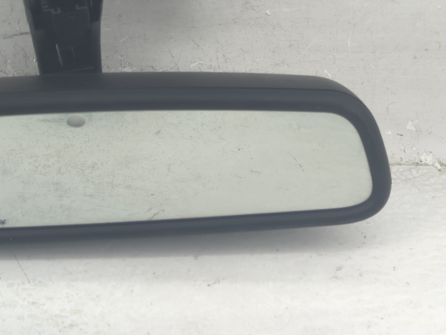 2004 Bmw M3 Interior Rear View Mirror Replacement OEM P/N:015891 Fits OEM Used Auto Parts - Oemusedautoparts1.com