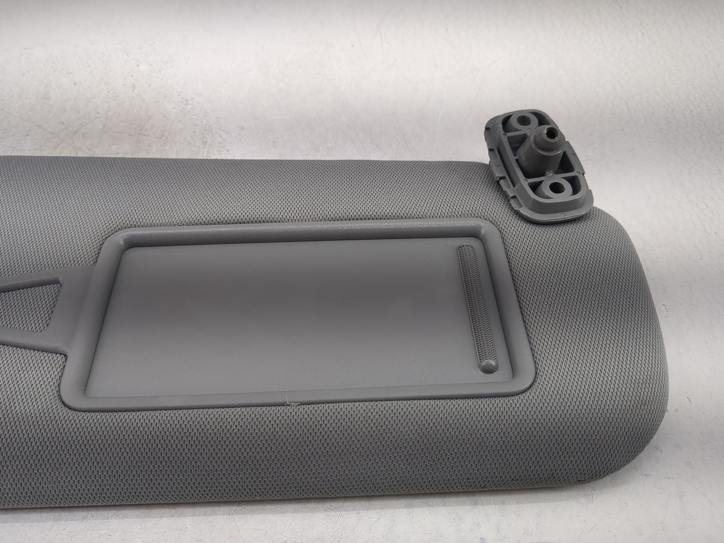 2004-2005 Bmw X3 Sun Visor Shade Replacement Passenger Right Mirror Fits Fits 2004 2005 OEM Used Auto Parts - Oemusedautopar