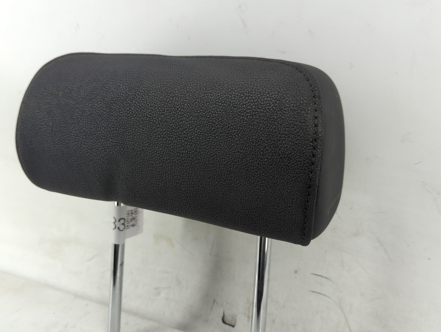 2004-2006 Bmw X3 Headrest Head Rest Rear Center Seat Fits Fits 2004 2005 2006 OEM Used Auto Parts - Oemusedautoparts1.com
