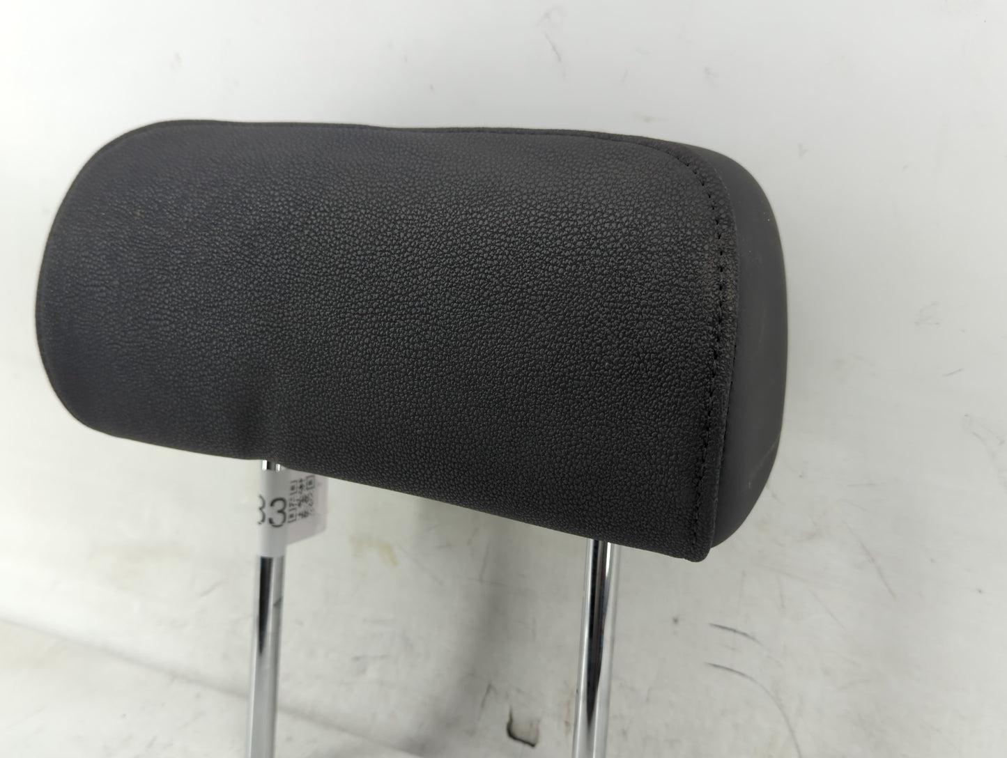 2004-2006 Bmw X3 Headrest Head Rest Rear Center Seat Fits Fits 2004 2005 2006 OEM Used Auto Parts - Oemusedautoparts1.com
