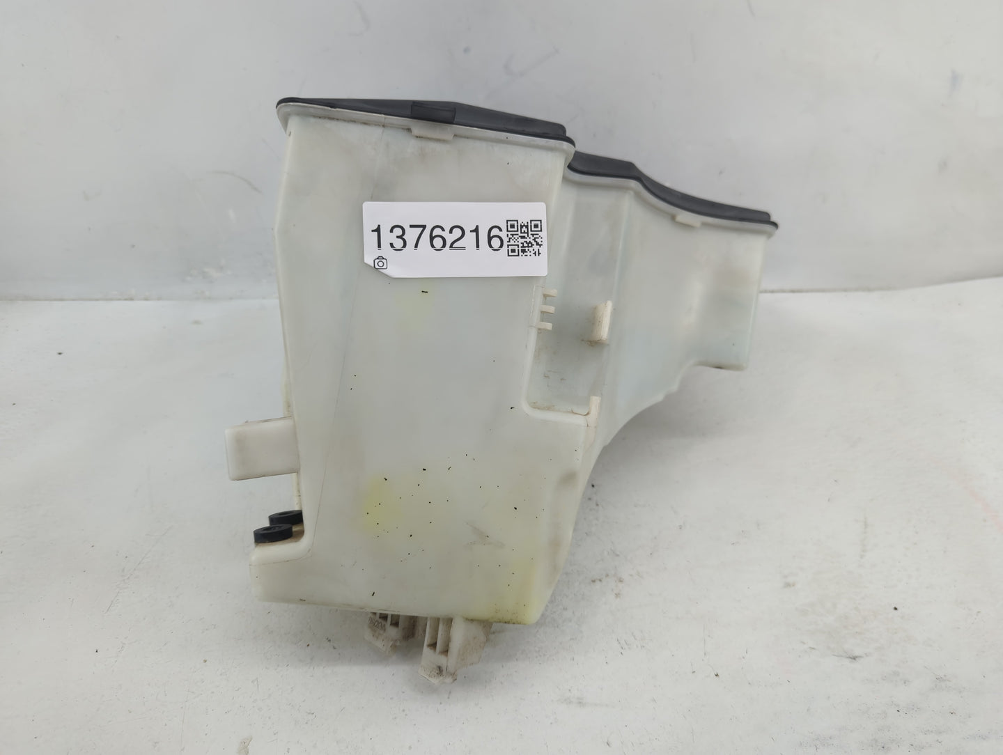 2004-2010 Bmw X3 Windshield Washer Fluid Reservoir Bottle Oem - Oemusedautoparts1.com