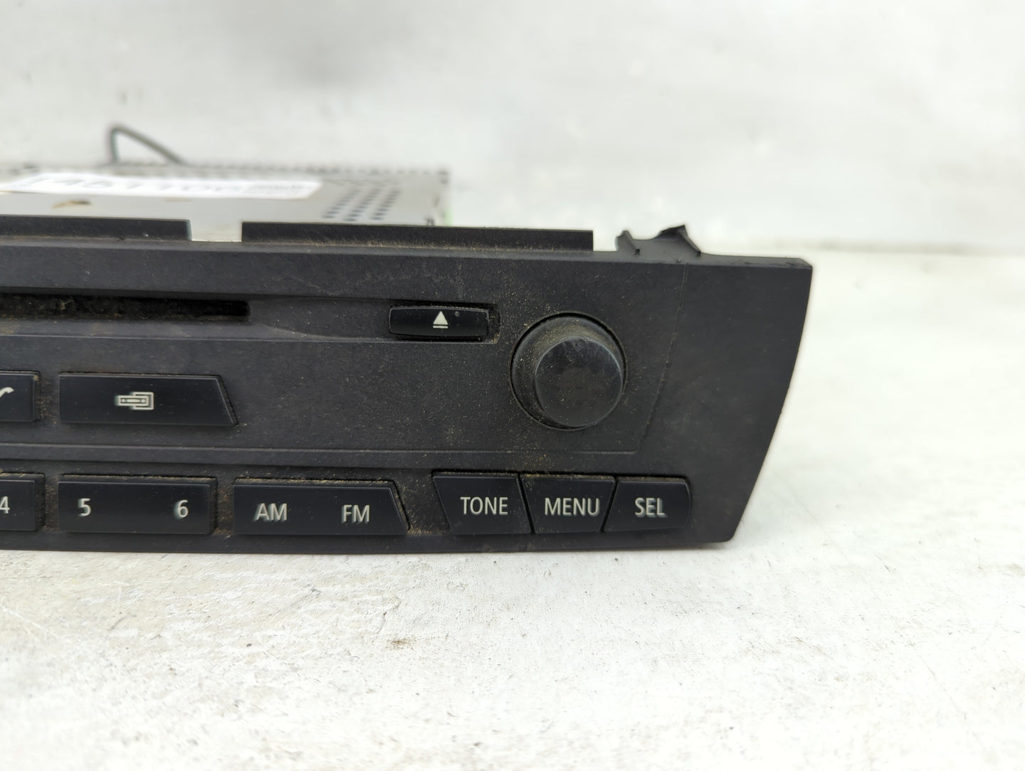 2004-2005 Bmw X3 Radio AM FM Cd Player Receiver Replacement P/N:20005513 Fits Fits 2004 2005 OEM Used Auto Parts - Oemusedau