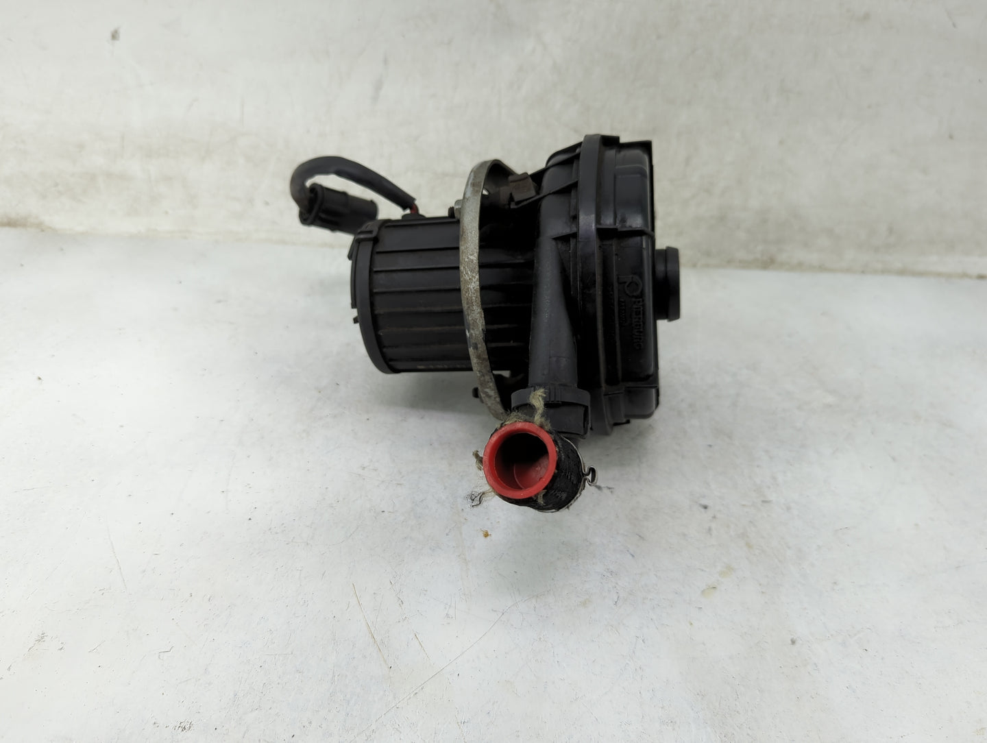 2004-2006 Bmw X3 Air Injection Pump Smog - Oemusedautoparts1.com