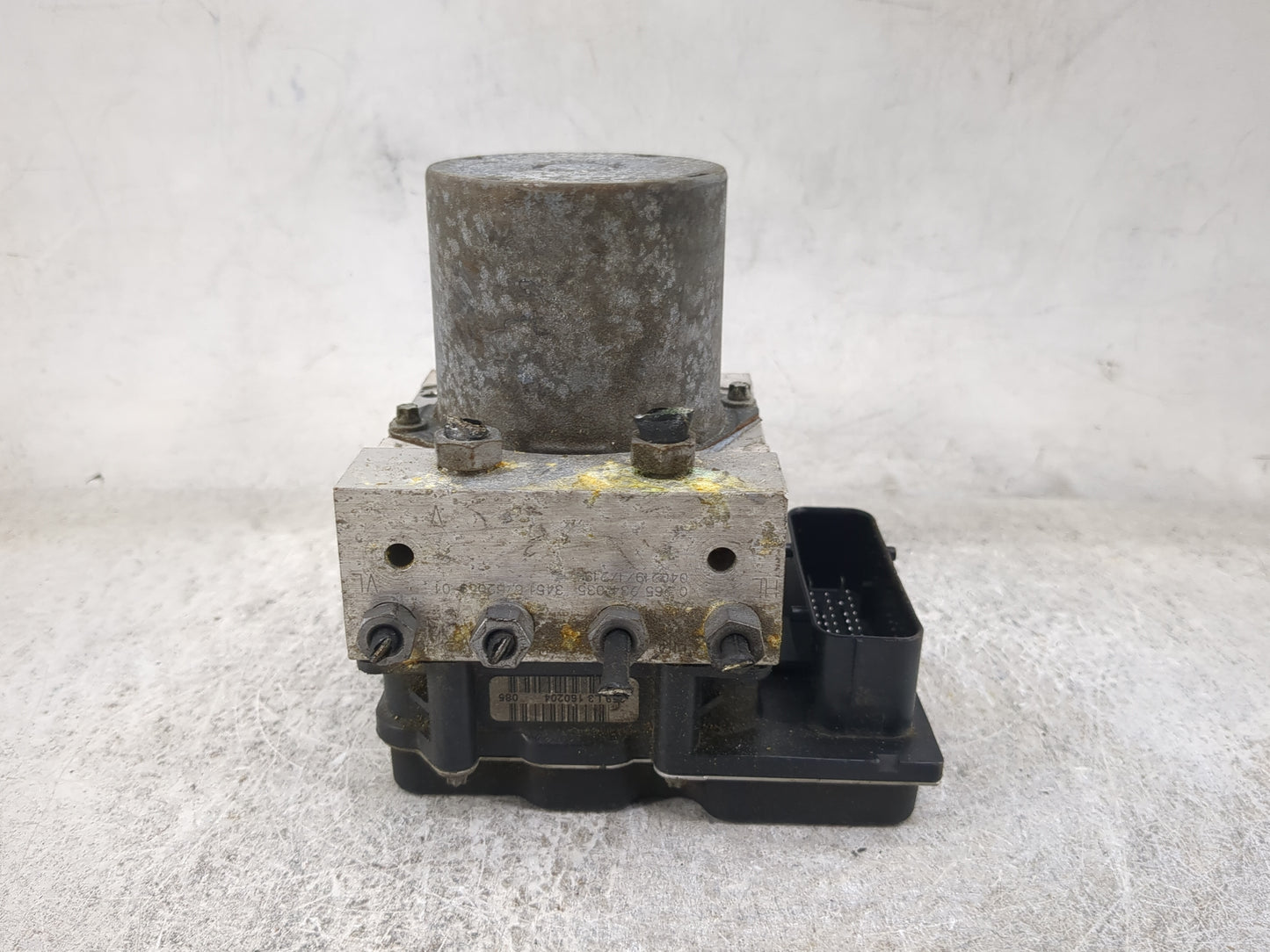 2004 Bmw X3 ABS Pump Control Module Replacement P/N:0265234035 34516762039-01, 0265950318, 48216L0069 Fits OEM Used Auto Par