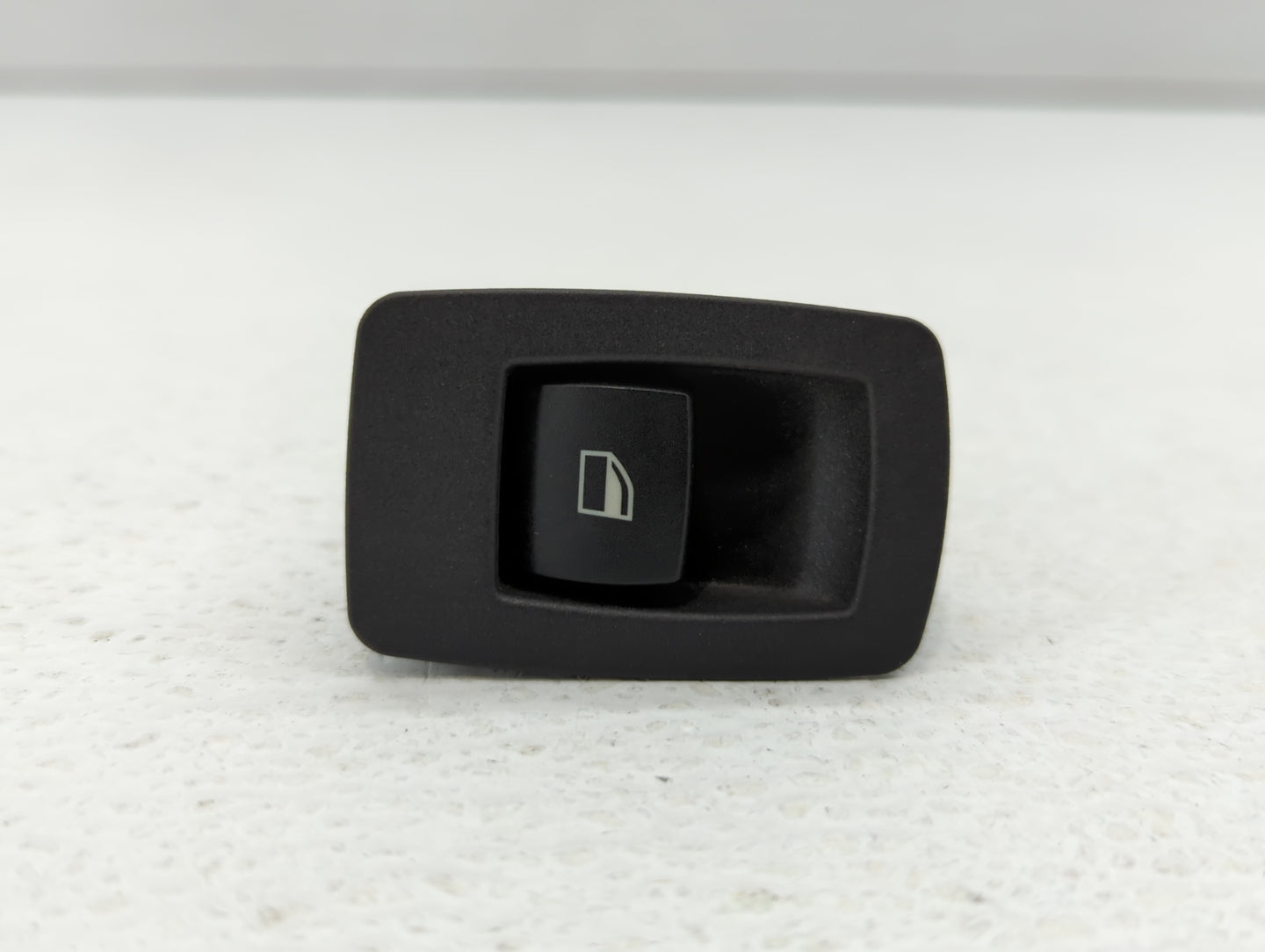 2004 Bmw X3 Passenger Right Power Window Switch - Oemusedautoparts1.com