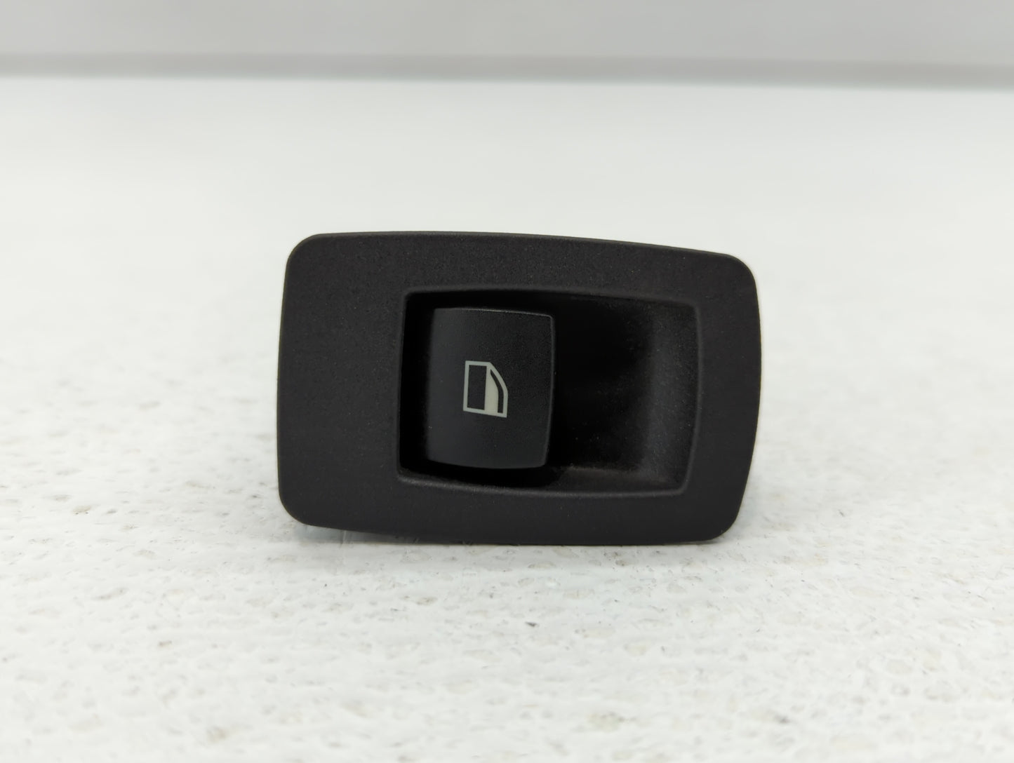 2004 Bmw X3 Passenger Right Power Window Switch - Oemusedautoparts1.com
