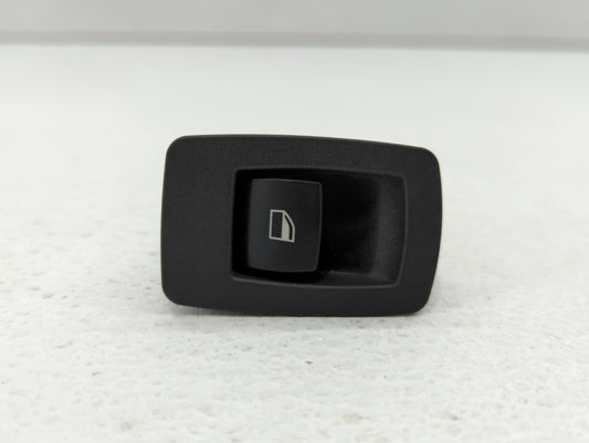 2004 Bmw X3 Passenger Right Power Window Switch - Oemusedautoparts1.com
