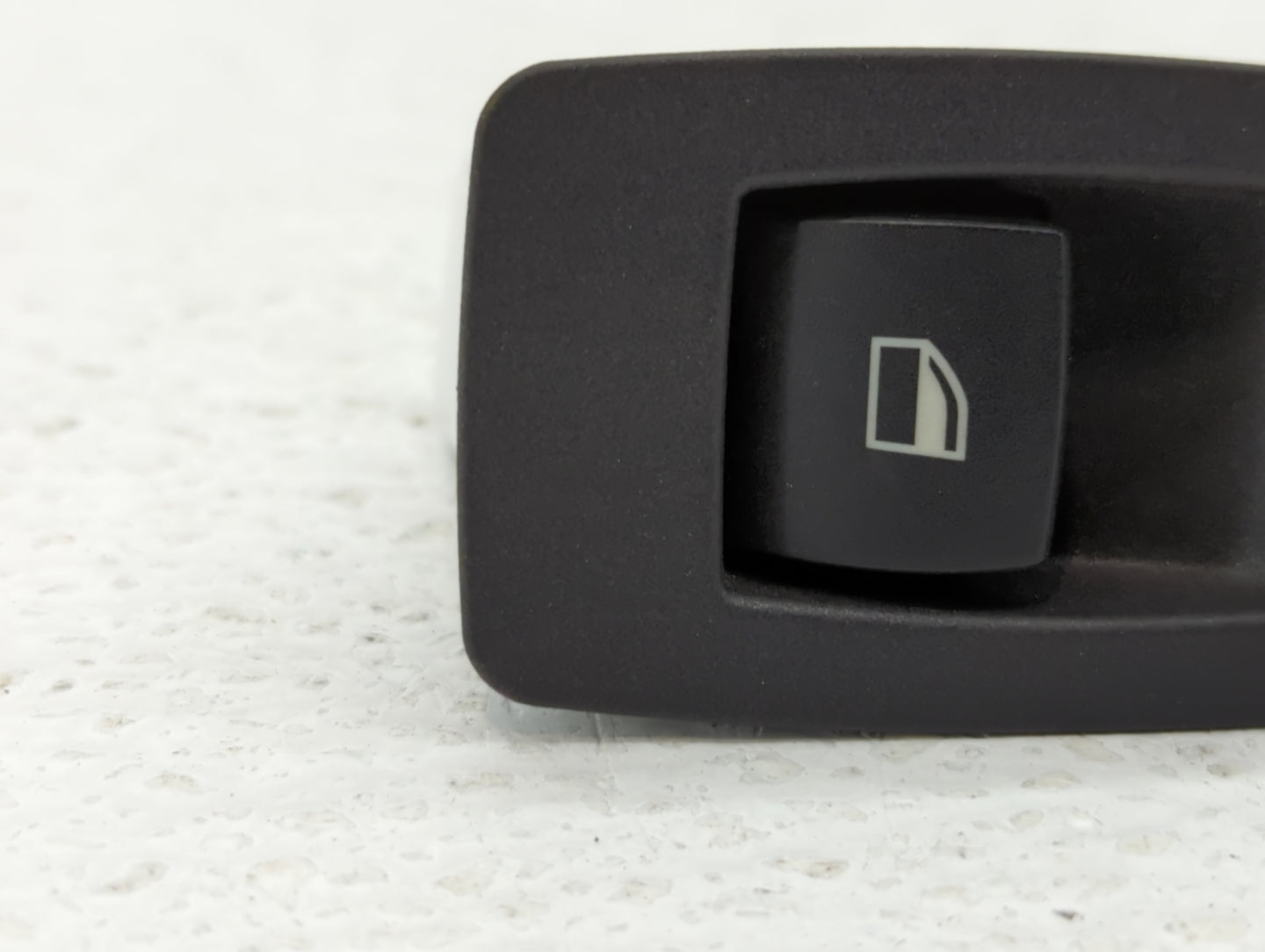 2004 Bmw X3 Passenger Right Power Window Switch - Oemusedautoparts1.com