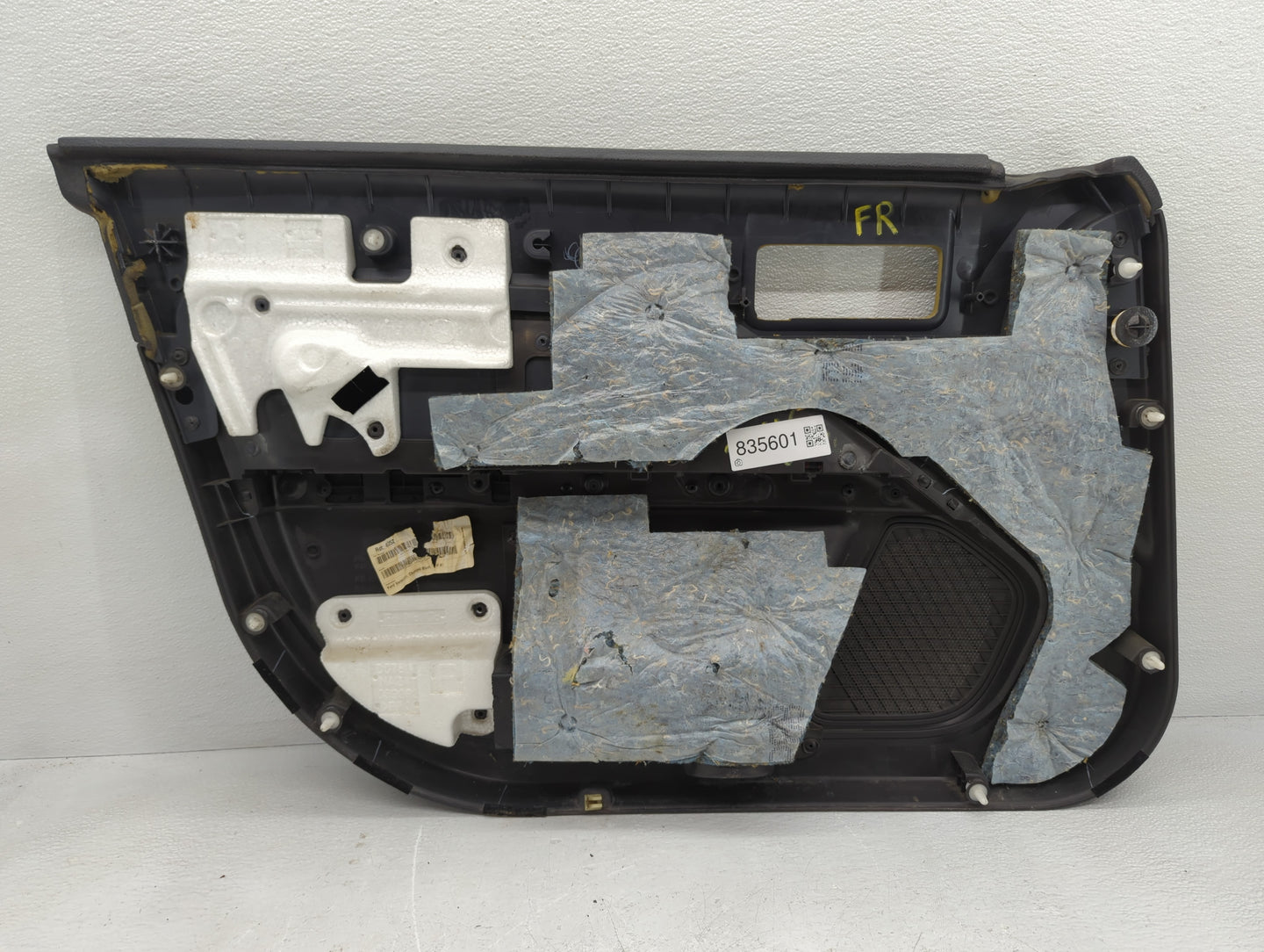 2004 Bmw X3 Front Right Passenger Interior Door Panel Trim Black - Oemusedautoparts1.com