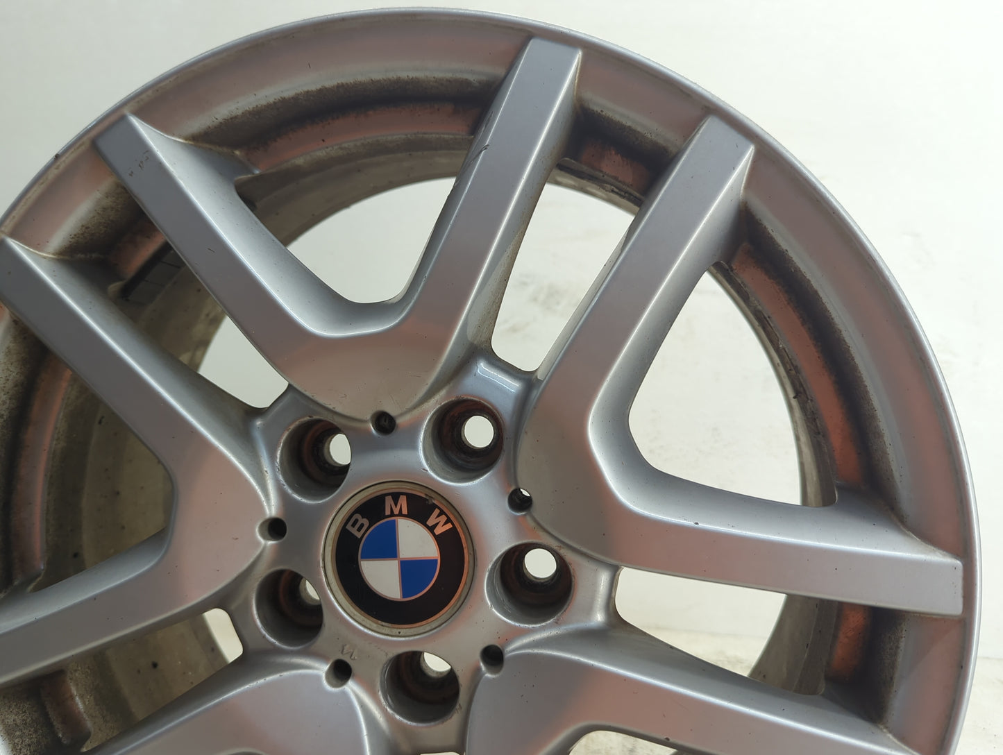 2002-2006 Bmw X5 Oem Wheel Rim - Oemusedautoparts1.com
