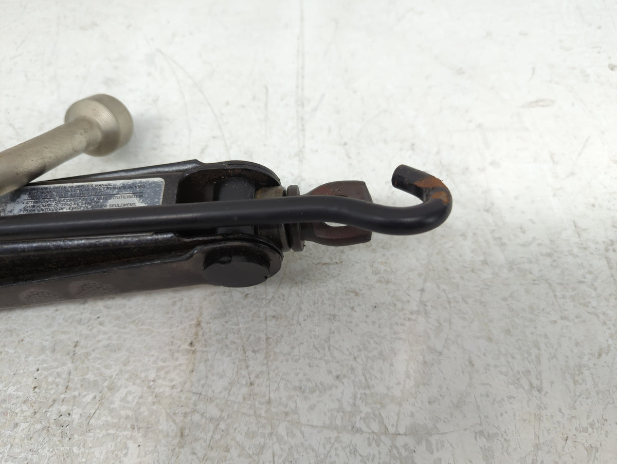 Bmw X5 Spare Scissor Car Jack - Oemusedautoparts1.com