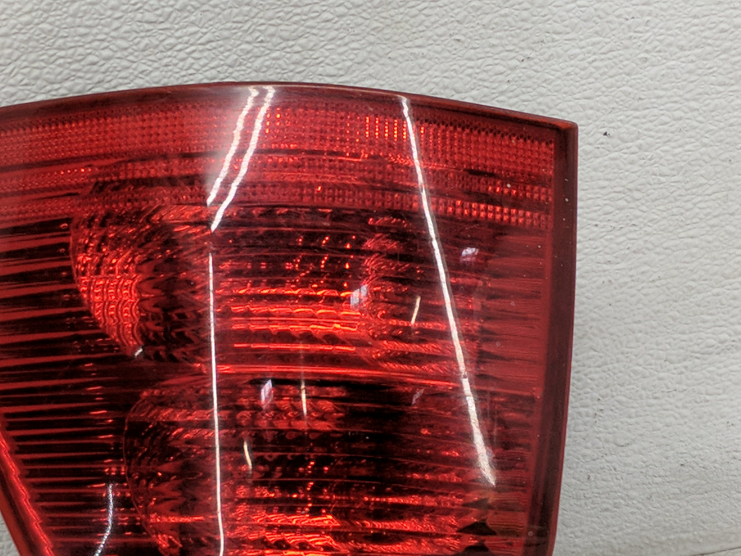 2004-2006 Bmw X5 Tail Light Assembly Passenger Right OEM Fits Fits 2004 2005 2006 OEM Used Auto Parts - Oemusedautoparts1.co