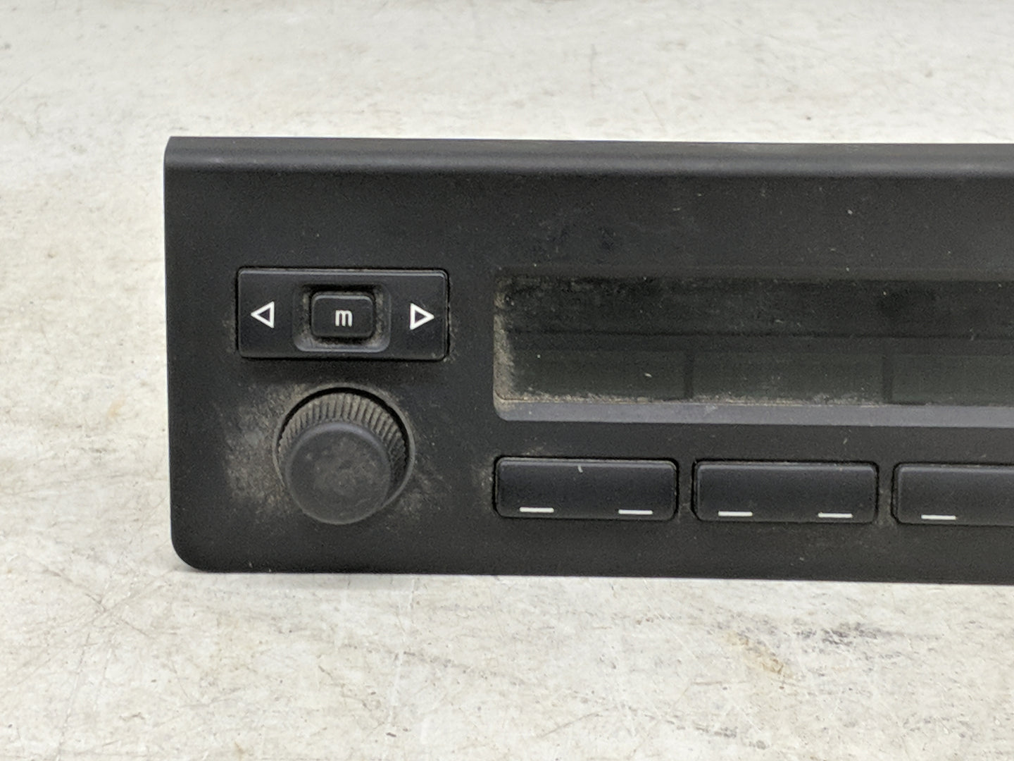 2000-2006 Bmw X5 Radio AM FM Cd Player Receiver Replacement Fits Fits 2000 2001 2002 2003 2004 2005 2006 OEM Used Auto Parts