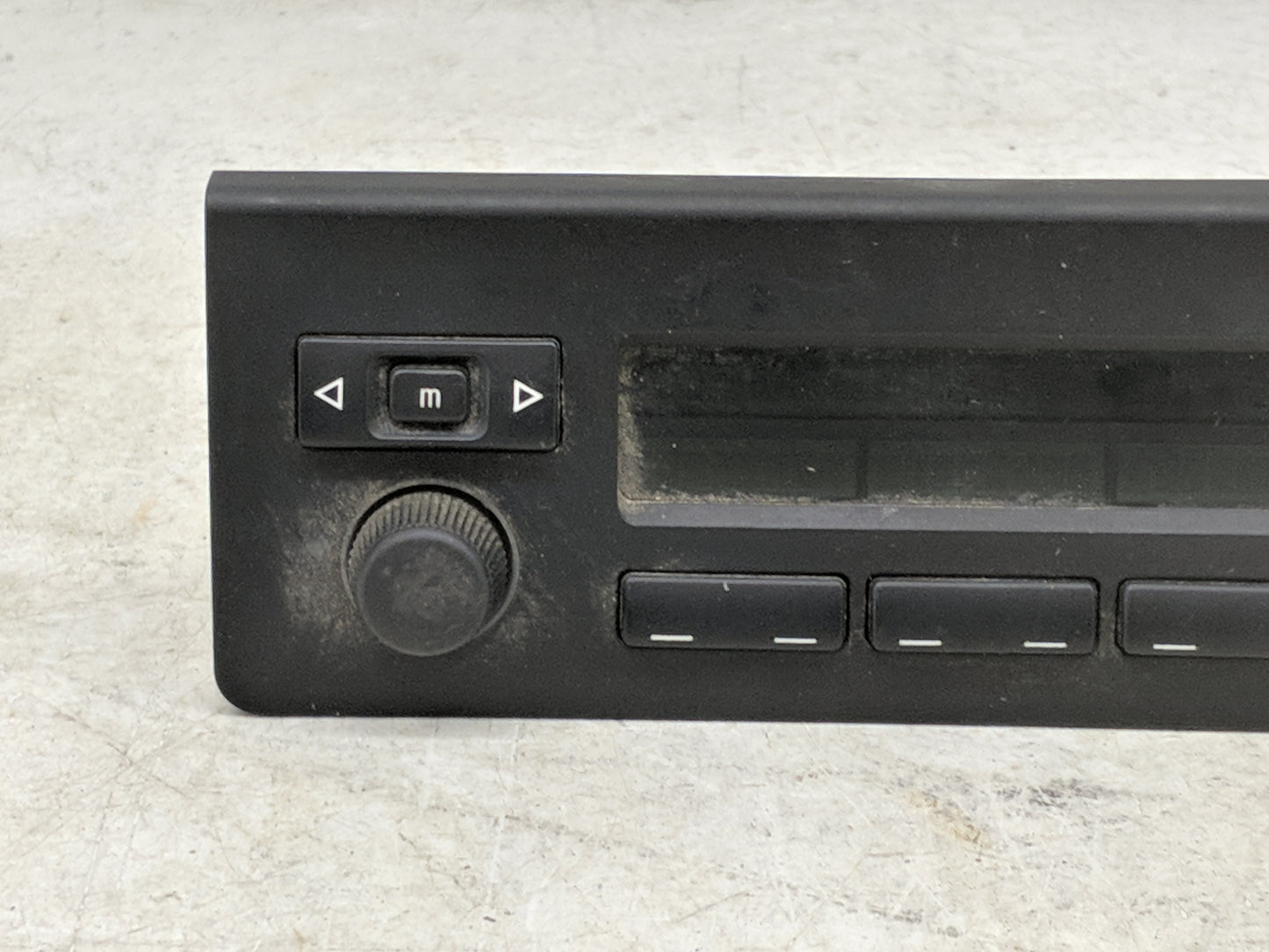 2000-2006 Bmw X5 Radio AM FM Cd Player Receiver Replacement Fits Fits 2000 2001 2002 2003 2004 2005 2006 OEM Used Auto Parts