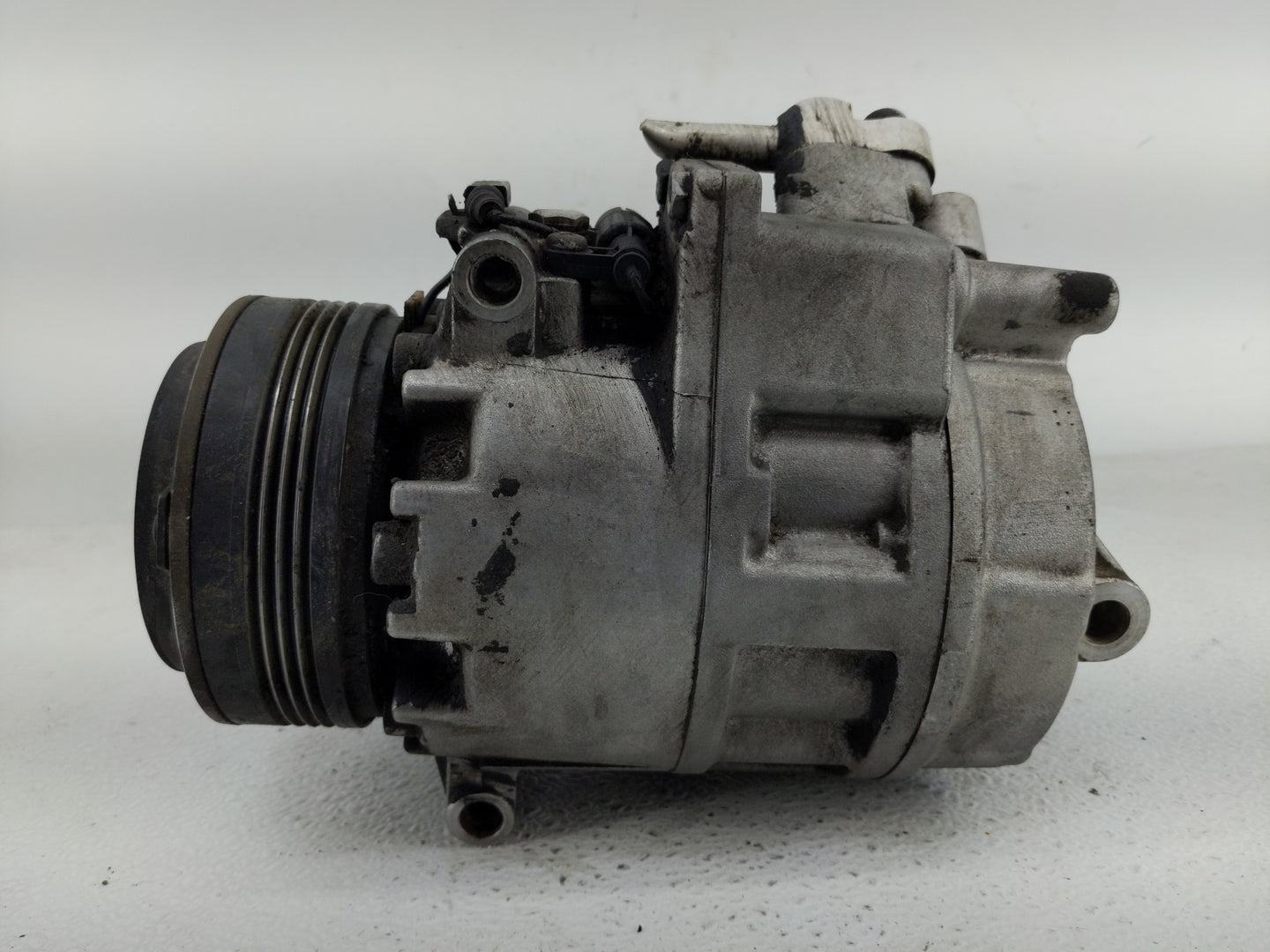 2003-2006 Bmw X5 Air Conditioning A/c Ac Compressor Oem - Oemusedautoparts1.com