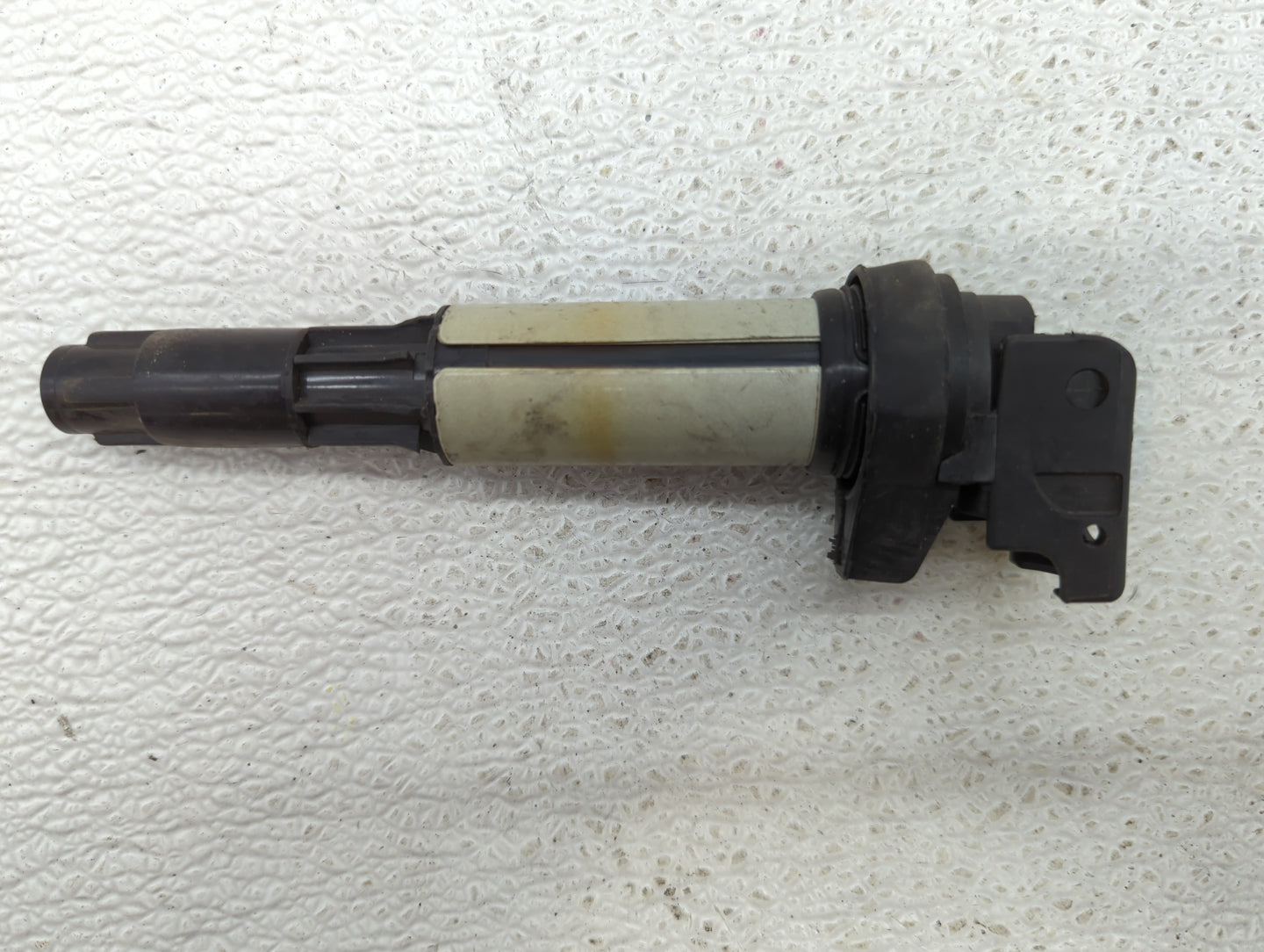 2004 Bmw X5 Ignition Coil Igniter Pack - Oemusedautoparts1.com